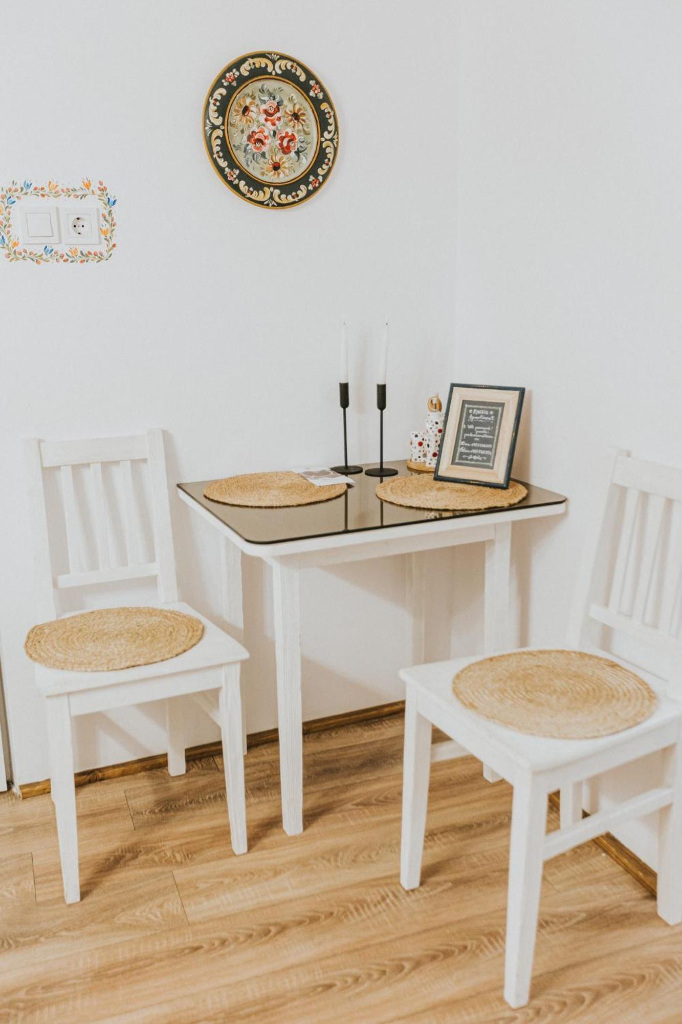 Republicii Rustic Apartament In Brasov City Center Luaran gambar