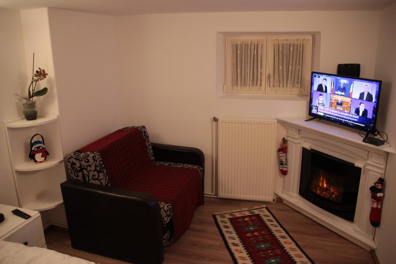 Republicii Rustic Apartament In Brasov City Center Luaran gambar