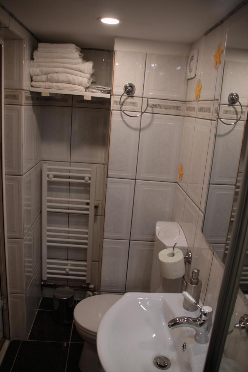 Republicii Rustic Apartament In Brasov City Center Luaran gambar